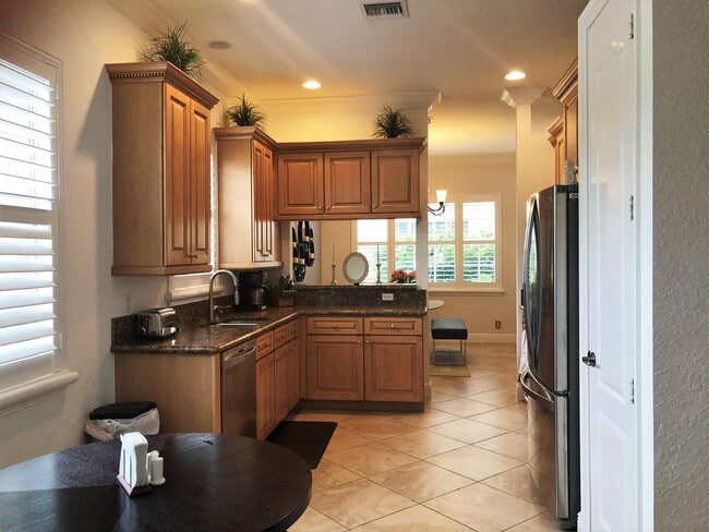 Building Photo - 4814 Sawgrass Breeze Dr