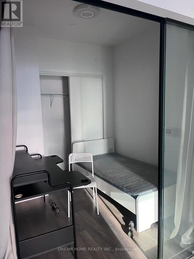 Photo du bâtiment - 108 Peter St