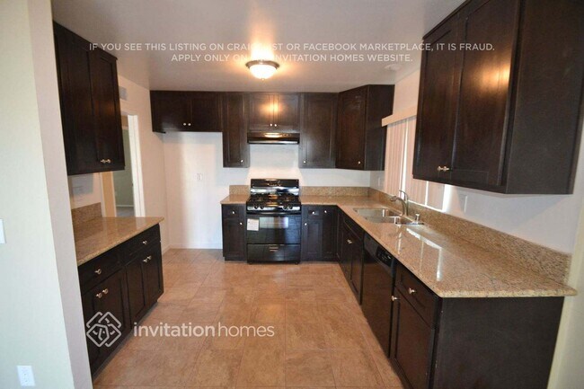 Foto del edificio - 12561 Garber St