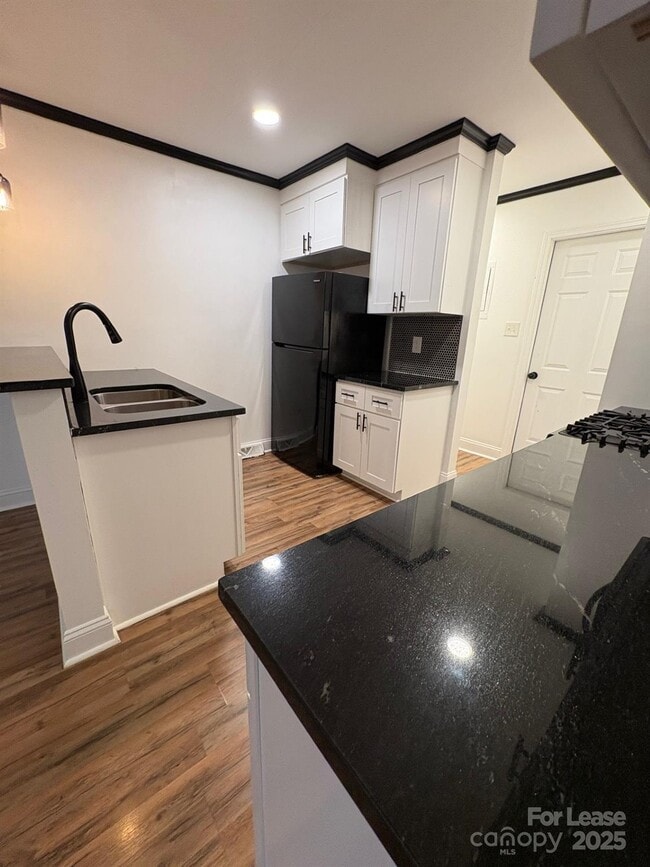 Building Photo - 19716 Smith Cir