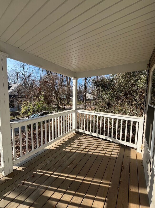 Foto del edificio - 2 bedroom, 1 bath House: Available August 2025!