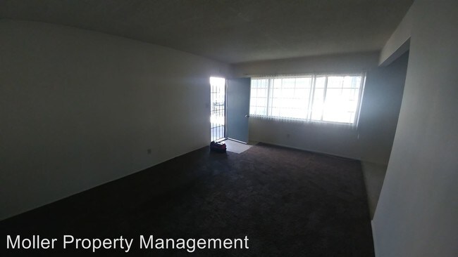 Foto del edificio - 3445-3445 Whistler Ave
