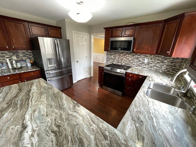 Foto del edificio - 10916 Collington Dr