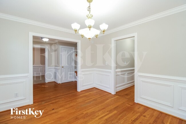 Building Photo - 909 Woodview Ridge Trail