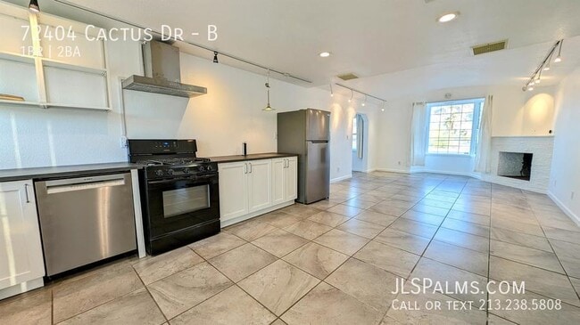 Building Photo - 72404 Cactus Dr