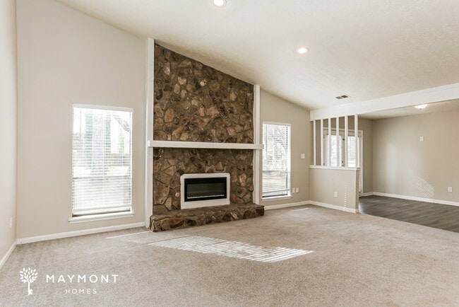 Building Photo - 1483 Flat Rock Rd