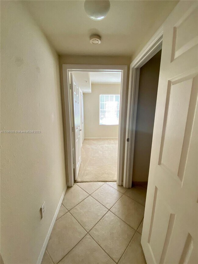 Foto del edificio - 6458 Emerald Dunes Dr