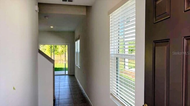 Building Photo - 2554 Grey Hawk Dr