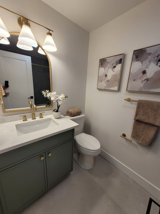 Foto del edificio - 19229 34th Dr SE