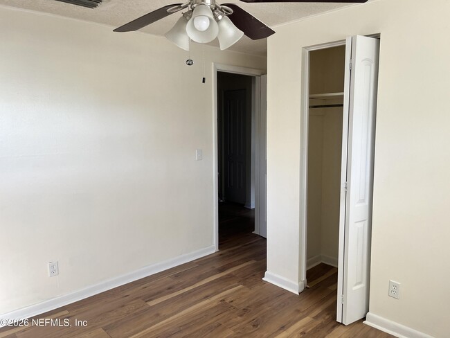 Building Photo - 276 Auriga Dr