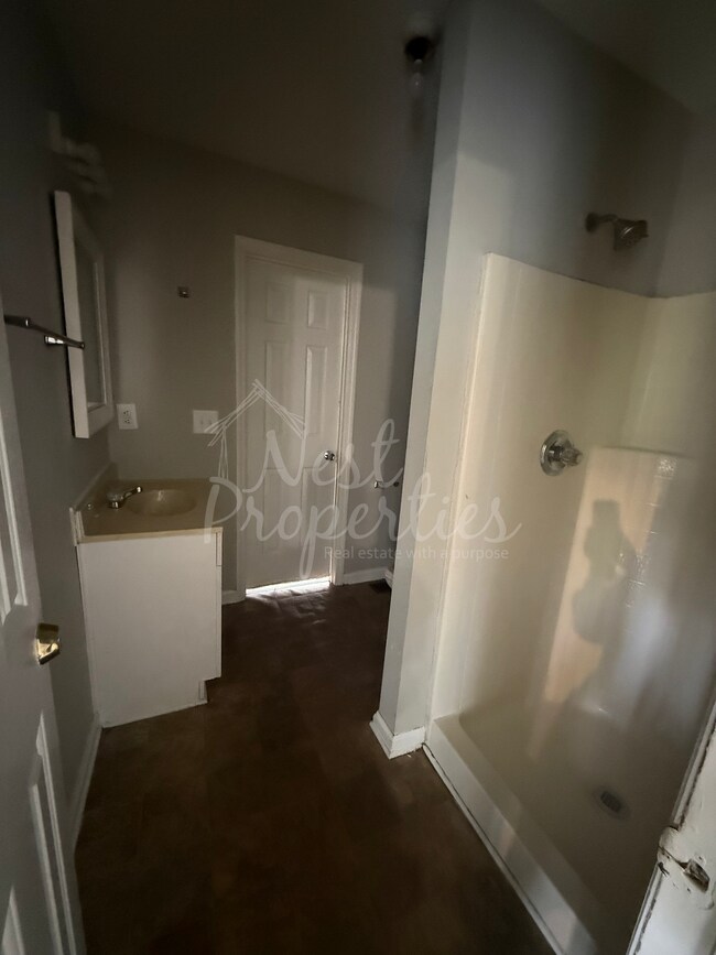 Foto del edificio - 1429 Jerome Dr