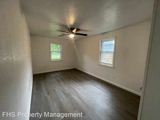 Building Photo - 3 br, 2 bath House - 839 S West Ave