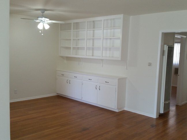 original dining room built-in - 8663 Chalmers Dr