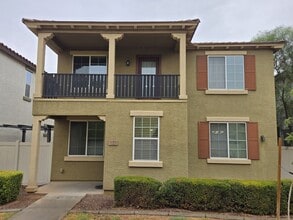 Building Photo - 950 S Wallrade Ln
