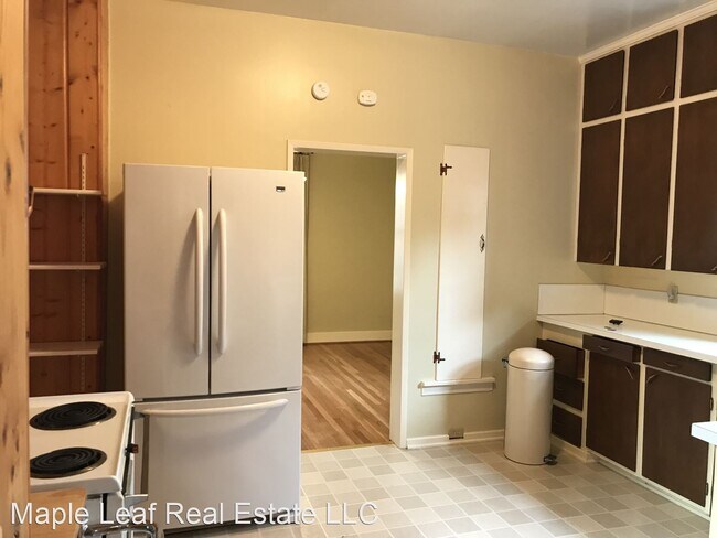 Foto del edificio - 2 br, 1 bath House - 504 N 76th St