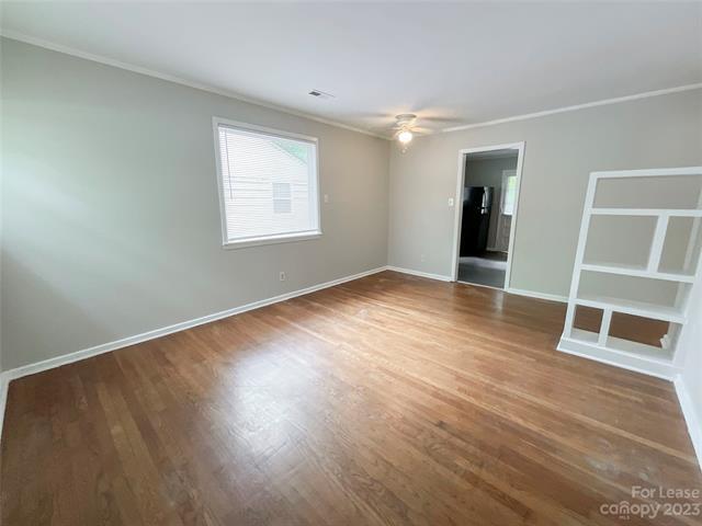 Foto del edificio - 1814 Academy St