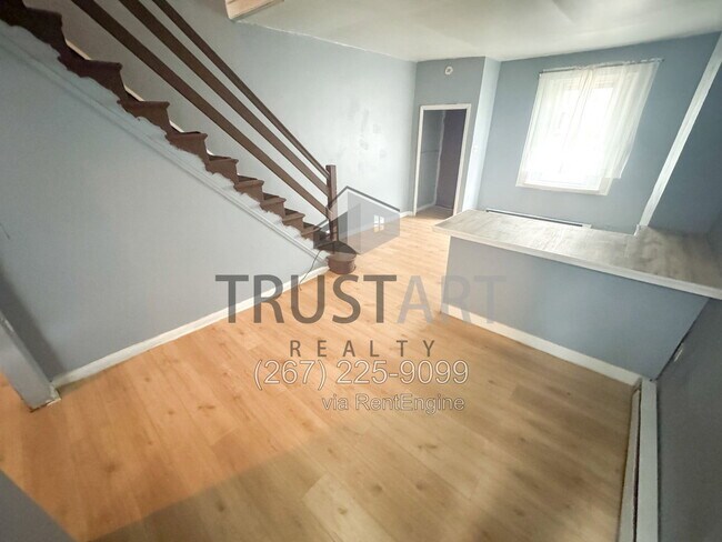 Foto del edificio - 3110 Custer St