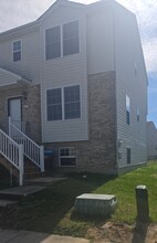 Building Photo - 631 Widener Ln