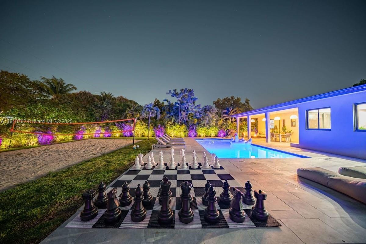 Foto principal - 305 NW 124th St