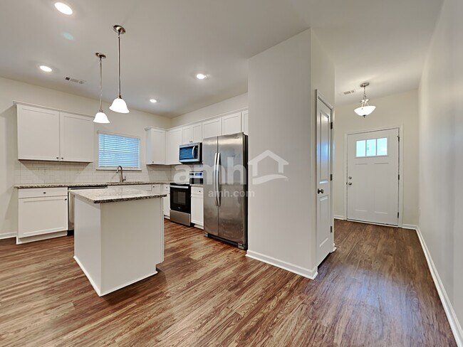 Building Photo - 169 Cheatham Hill Ln