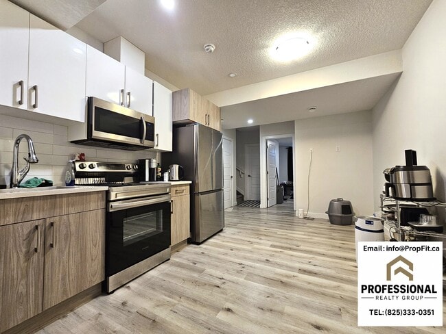 Building Photo - 8020 Kiriak Link SW