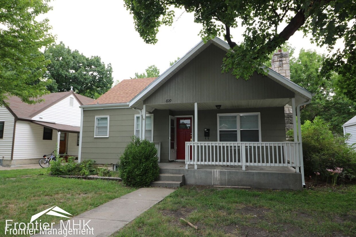 4 br, 2 bath House 820 Thurston St. House Rental in Manhattan, KS