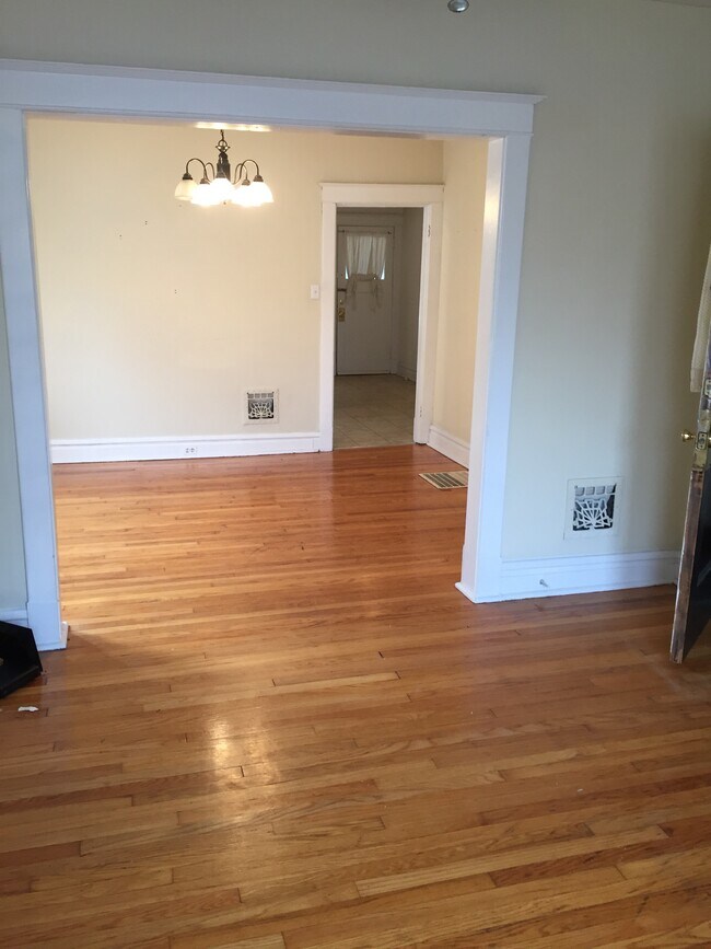 7344 Dale Ave Unit 1E, Richmond Heights, MO 63117 7344 Dale Ave