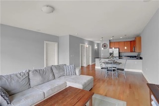 Foto del edificio - 802 N Meridian St