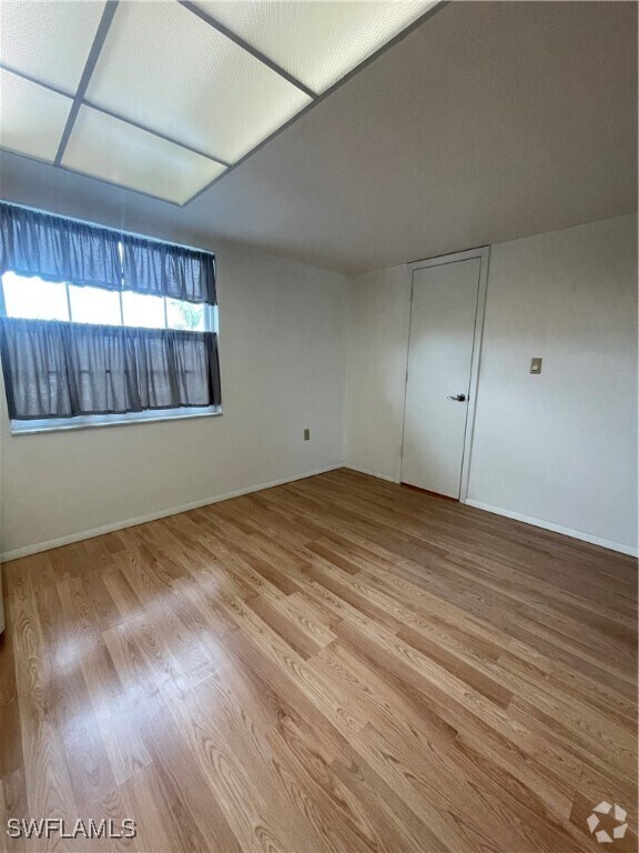 Building Photo - 7092 Nantucket Cir