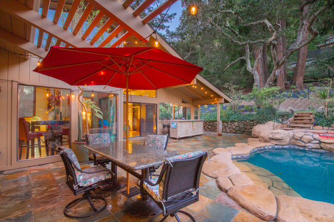 Entertainer's PARADISE~ - 2165 La Madrona Dr