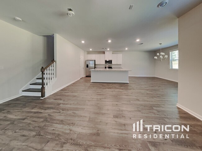 Foto del edificio - 156 Chapelcrest Ln