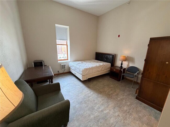 Foto del edificio - 542 Benson Ave SW