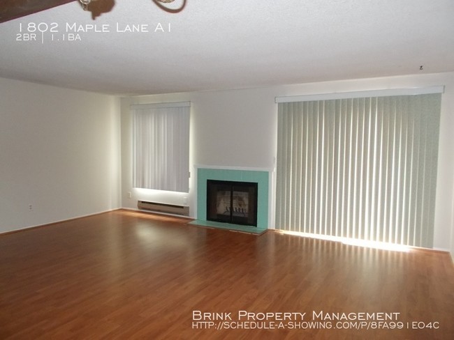 Building Photo - 1802 Maple Ln