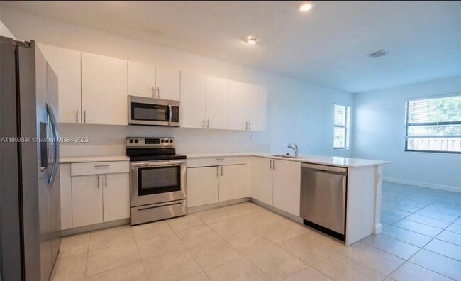 Foto del edificio - 24587 SW 119th Pl
