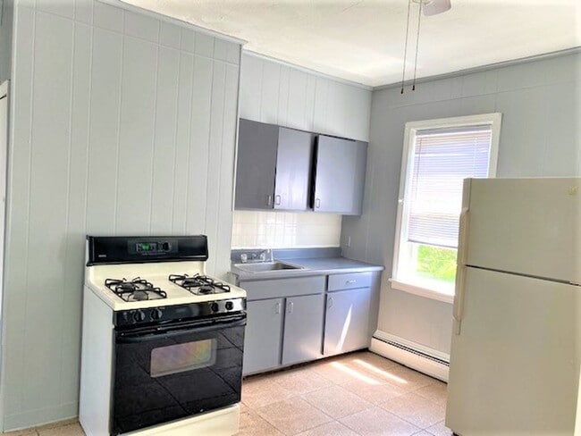 Foto del edificio - 74 Veazie St