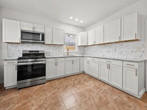 Building Photo - 163-165 Montgomery Street, 1