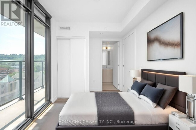 Building Photo - 1 Jarvis St