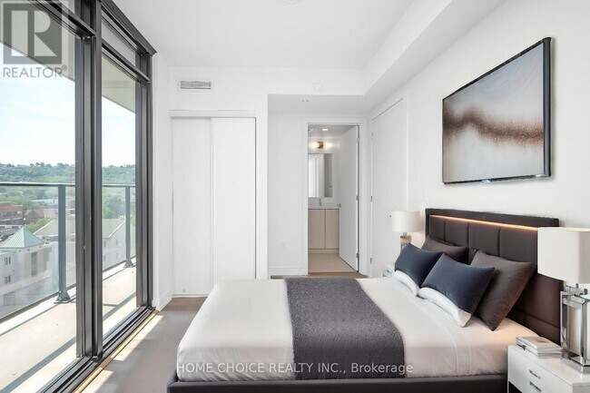 Photo du bâtiment - 1 Jarvis St