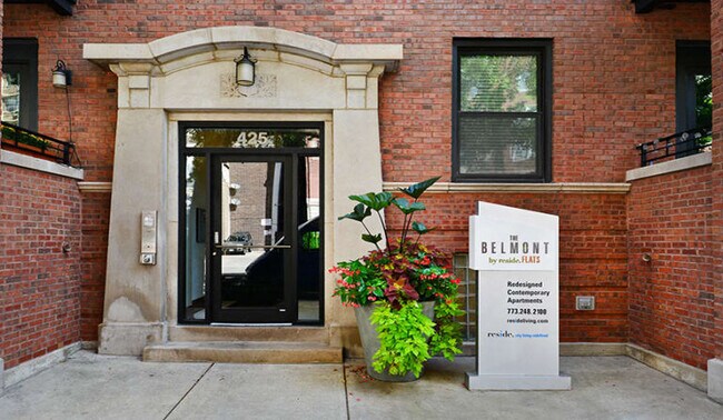 Building Photo - 3175 N Hudson Ave