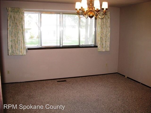 Foto del edificio - 3 br, 3 bath House - 528 W Hastings Road
