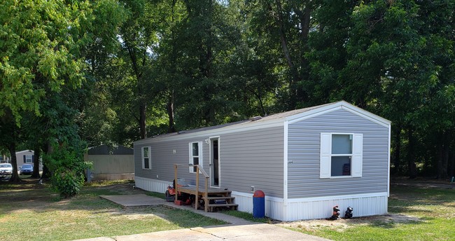 Foto del edificio - Delta Village Mobile Home Community