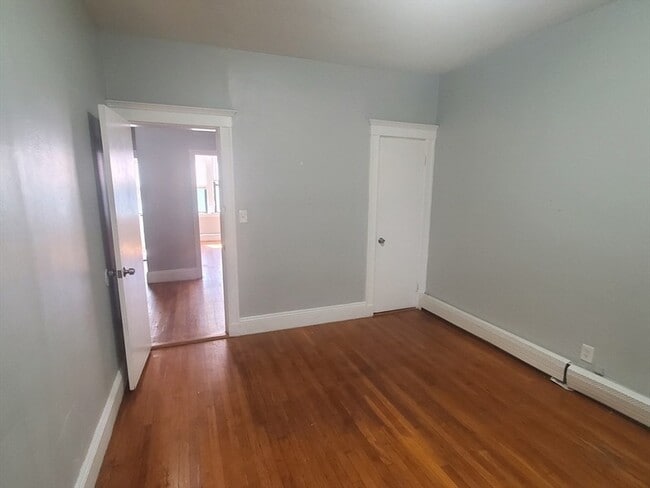 Foto del edificio - 76 Walnut Park