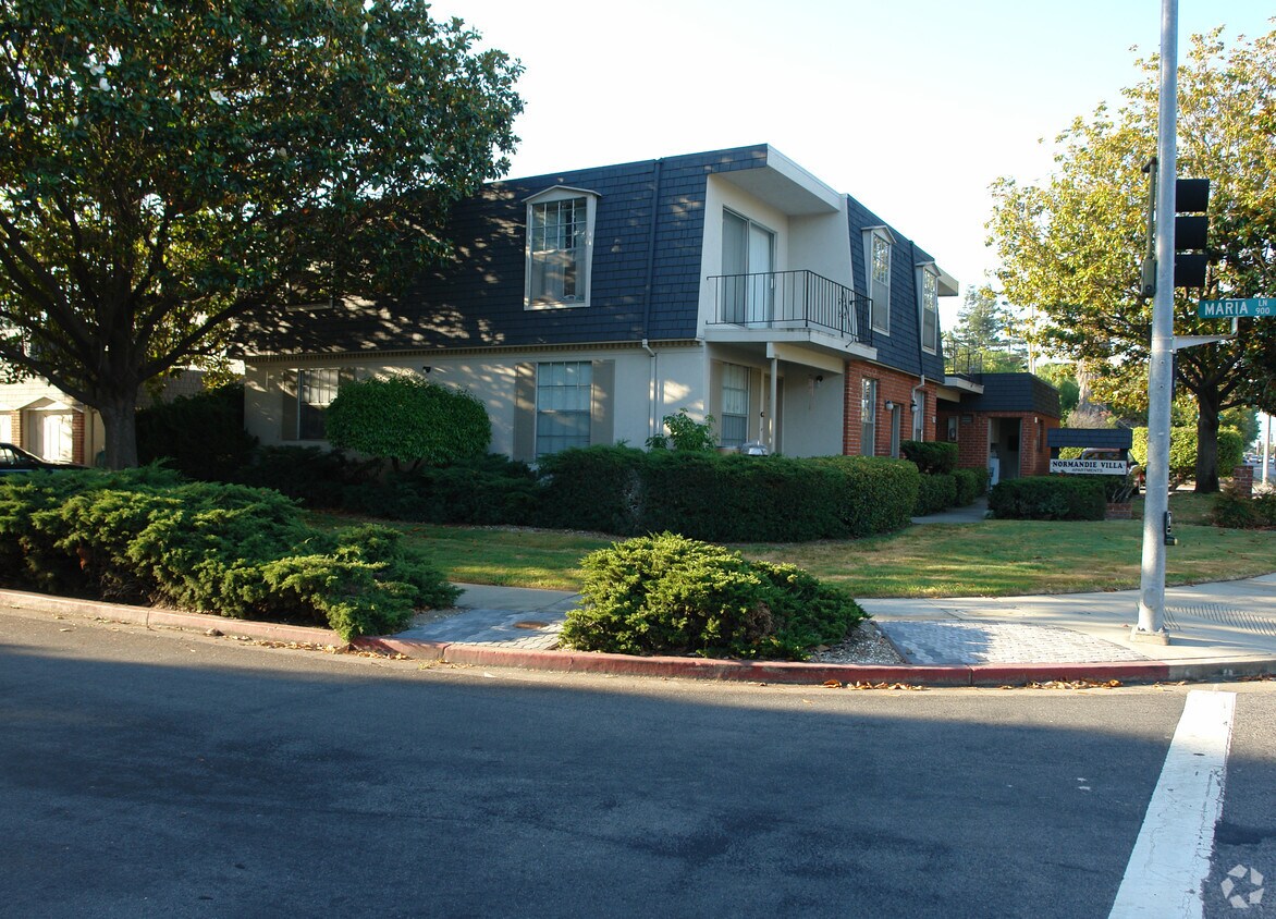 Primary Photo - Normandie Villas