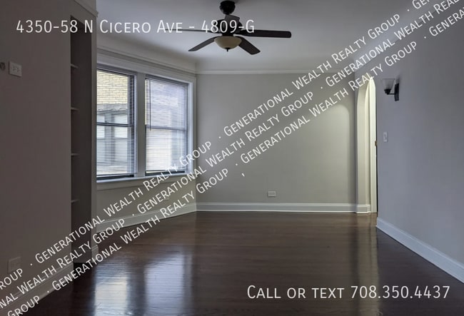 Building Photo - 4350 N Cicero Ave