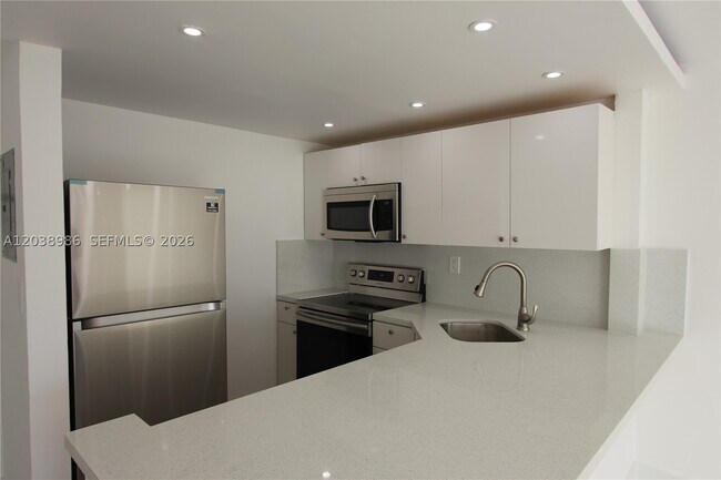 Foto del edificio - 801 NW 47th Ave