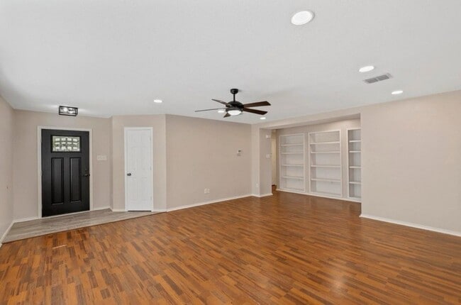 Building Photo - 3451 Chapel Pointe Trail