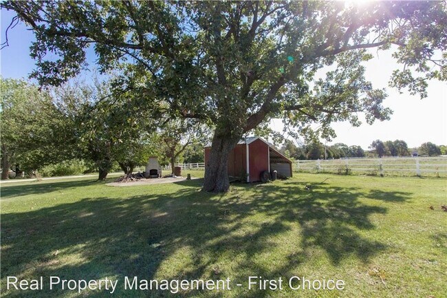 Building Photo - 2 br, 1 bath House - 14483 HWY 264