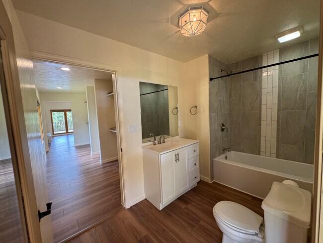 Foto del edificio - 7697 MO-176