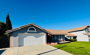 Building Photo - 4645 Alojar Ln