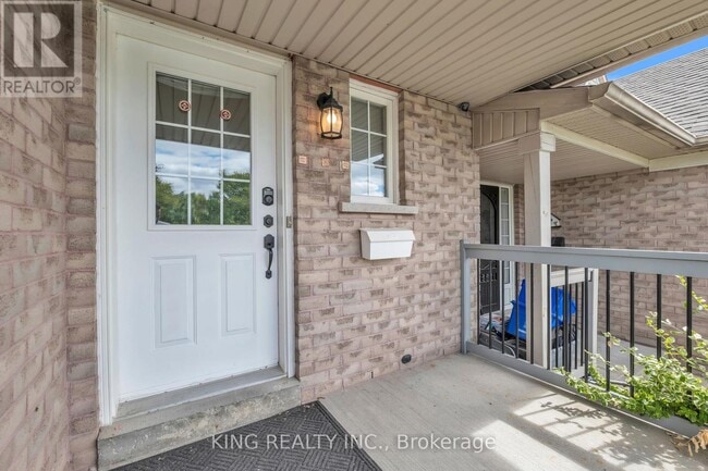 Building Photo - 1061 Tilbury St